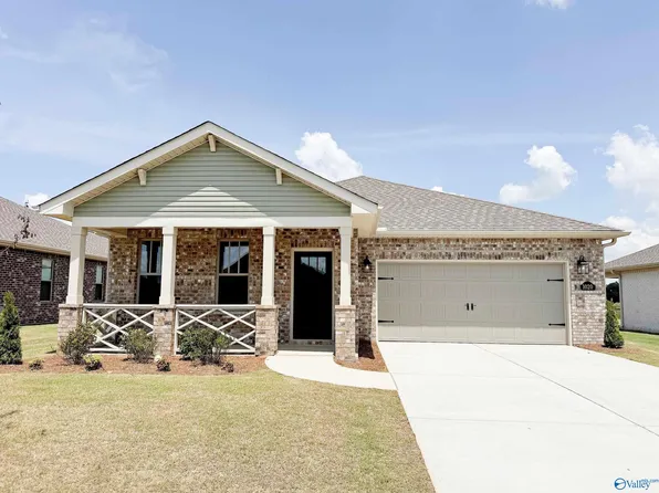 1020 Maplehurst St, Decatur, AL 35603