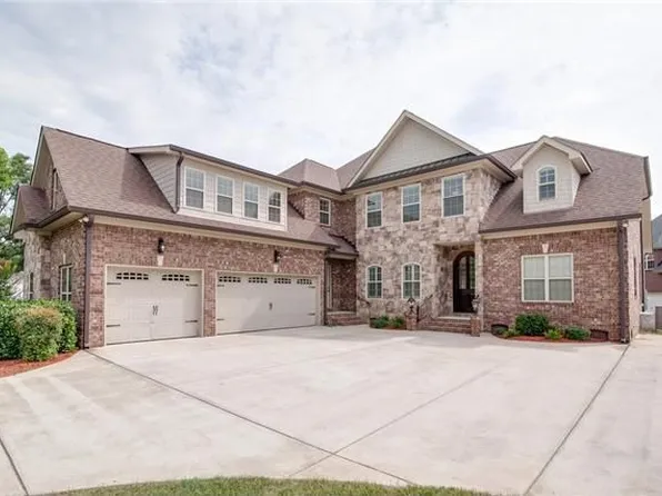 1314 Sorrell Dr, Murfreesboro, TN 37128