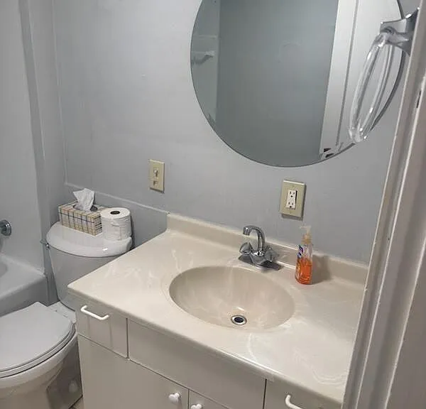 1279 Donald Ave #3 — Photo 5