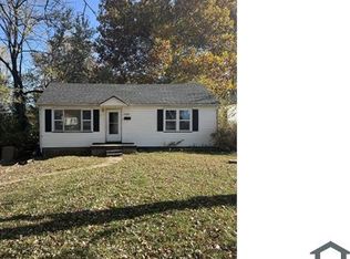 2928 Old Hanley Rd, Saint Louis, MO 63114