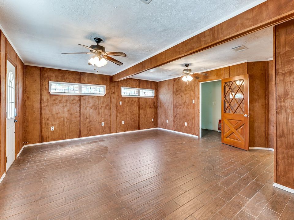 7815 Rendon Oaks Dr, Burleson, TX 76028 MLS 20420323 Zillow