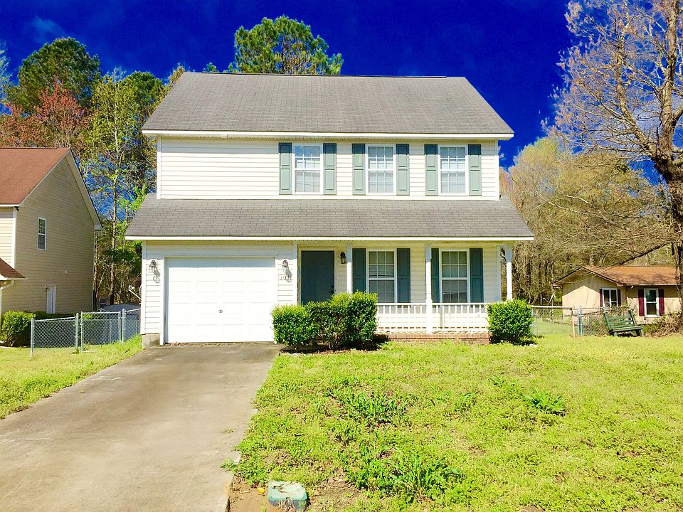 2nd image of 3026 Oakwood Dr
