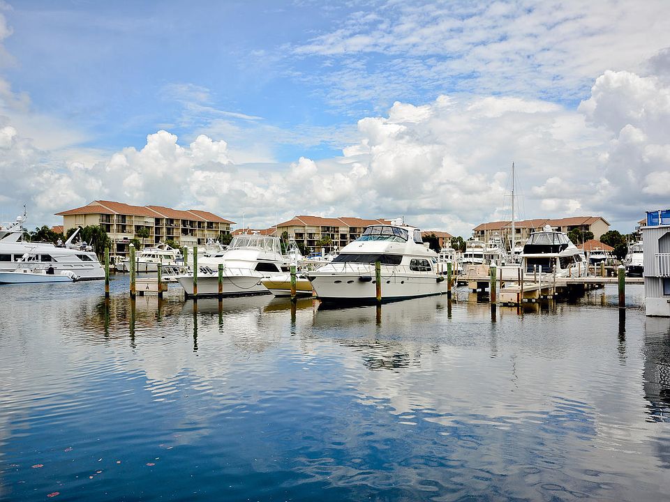 1st image of 801 Seafarer Circle #305