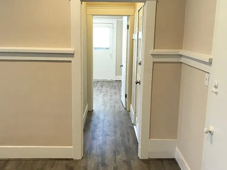 3401 N Mission Rd #8 — Photo 19