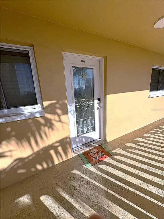 1 bed, 1.0 bath, 735 sqft, $2,250 — Photo 3