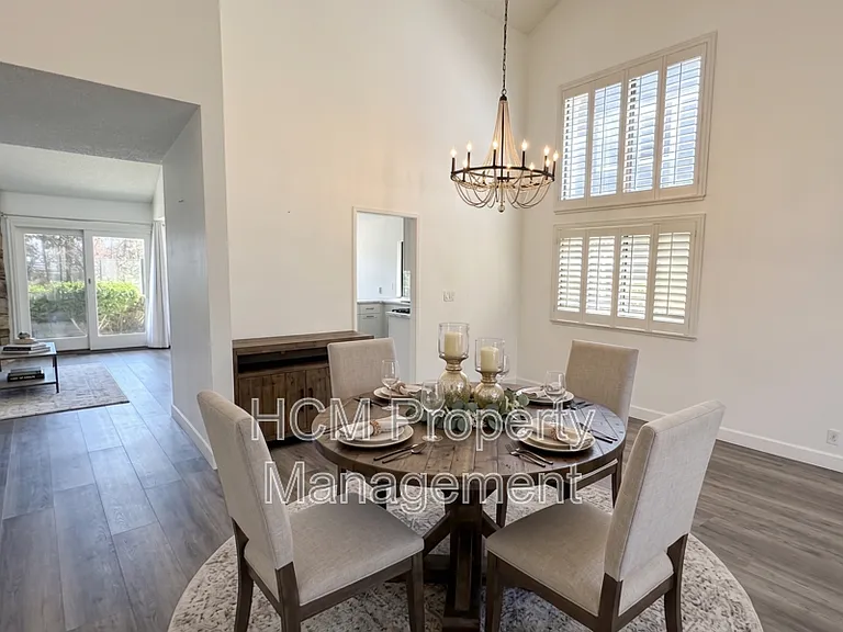 3009 Calle Juarez — Photo 7