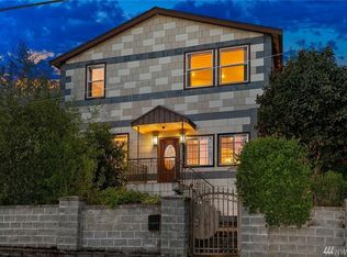 4316 36th Ave NE #U, Seattle, WA 98105