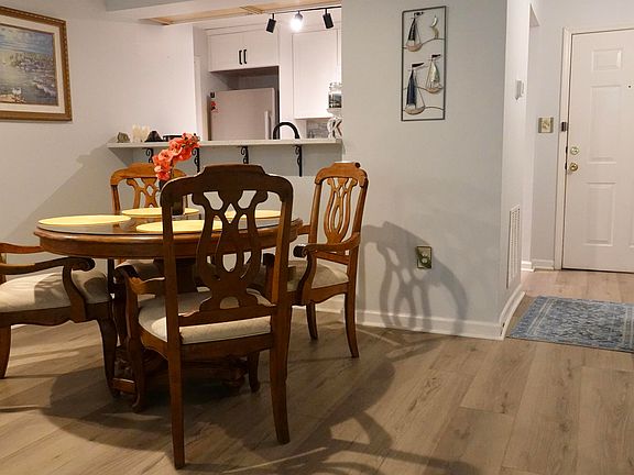 2nd image of 1231 Ladys Island Drive #215
