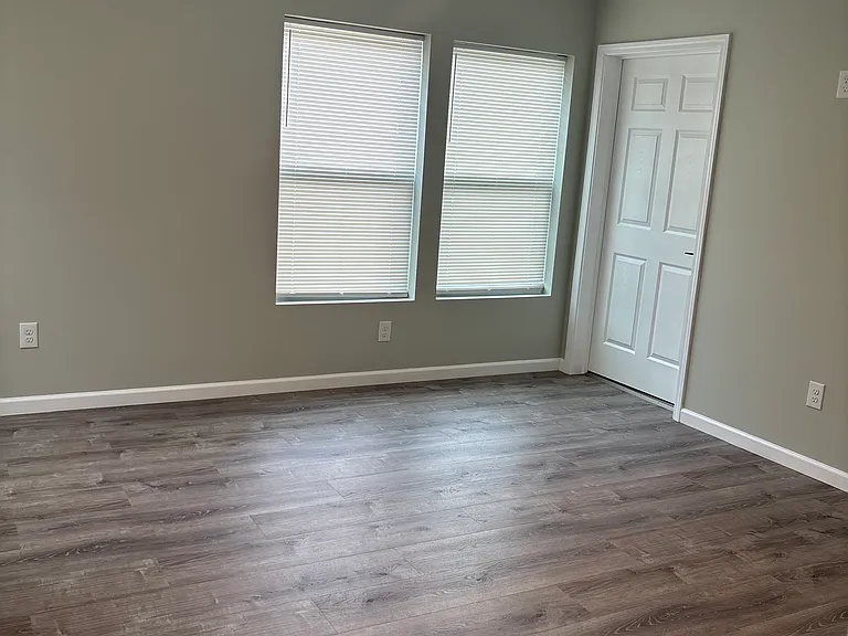 610 Branch St #610 — Photo 8