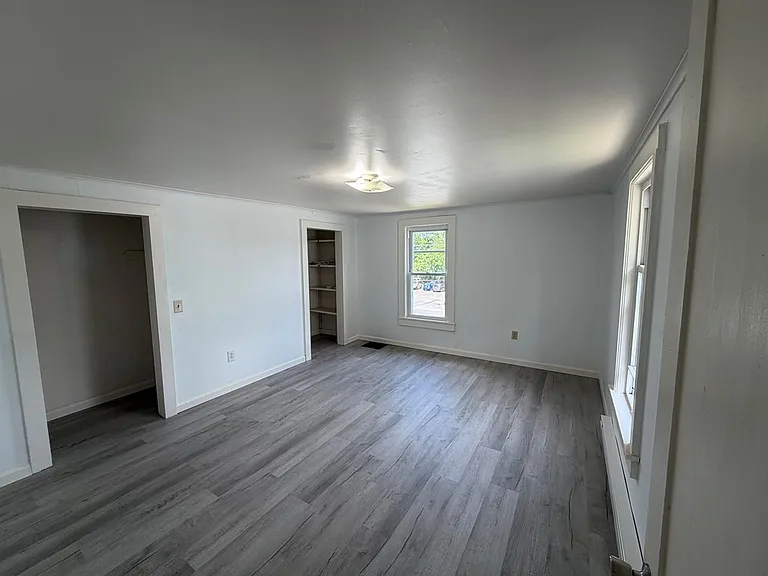 102 East Ave #2 — Photo 3