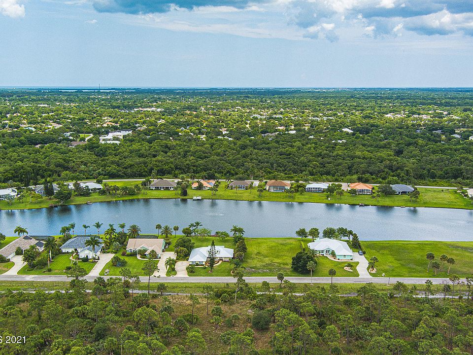 1515 Eagles Cir, Sebastian, FL 32958 Zillow