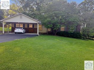55 Heritage Ct, Martinsville, VA 24112