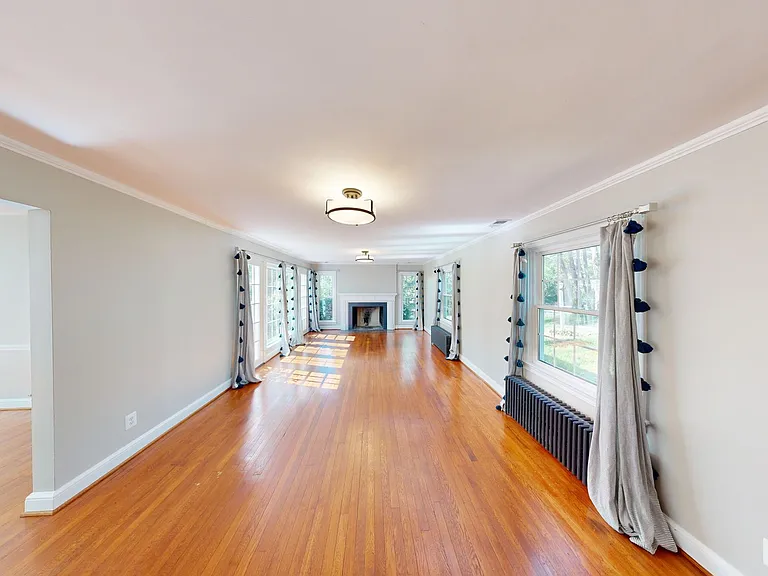 7309 River Rd — Photo 12