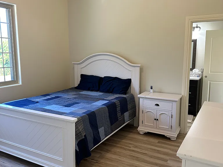 4521 Ravenswood Rd #1 — Photo 12