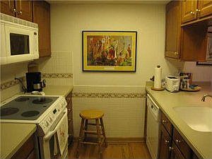 4th image of 241 Wedgewood Dr