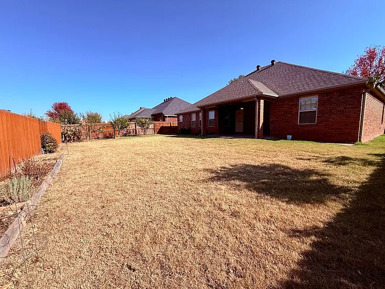 3006 SW Pine Valley Rd — Photo 17
