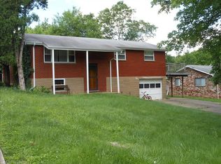 5418 Kendall Dr, Cross Lanes, WV 25313