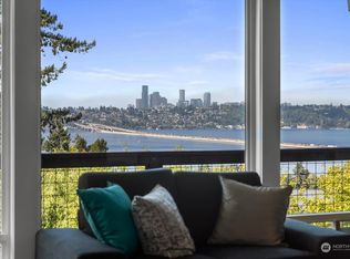 6900 SE 33rd St, Mercer Island, WA 98040