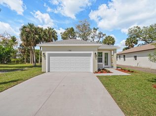 1758 Academy Dr, Melbourne, FL 32901