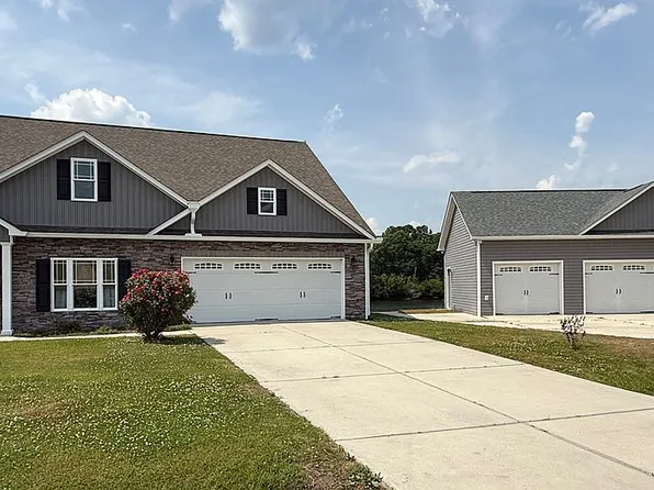 415 Antioch Lakes Rd, New Bern, NC 28560