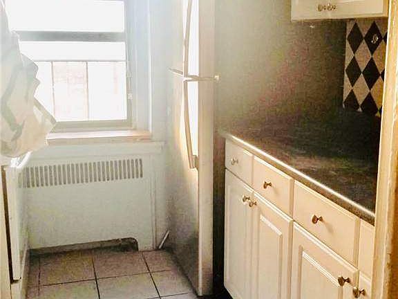 2nd image of 4355 Kissena Blvd APT 5C