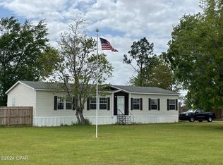 15671 NW J J Young Rd, Altha, FL 32421