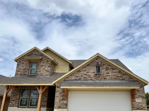 10000 Birchpoint Dr, Fort Worth, TX 76108