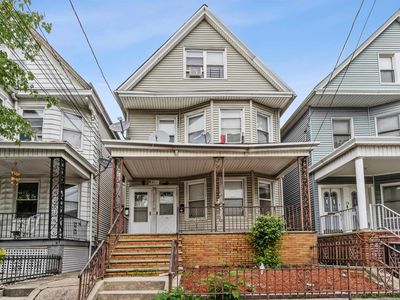 81 W 15th St, Bayonne, NJ, 07002