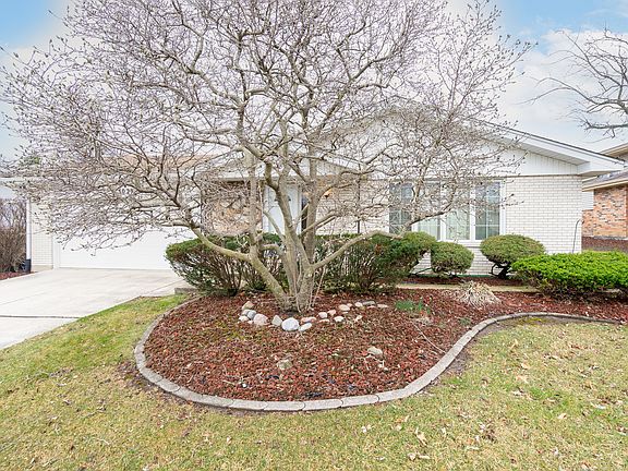 3rd image of 15025 S 88th Ave