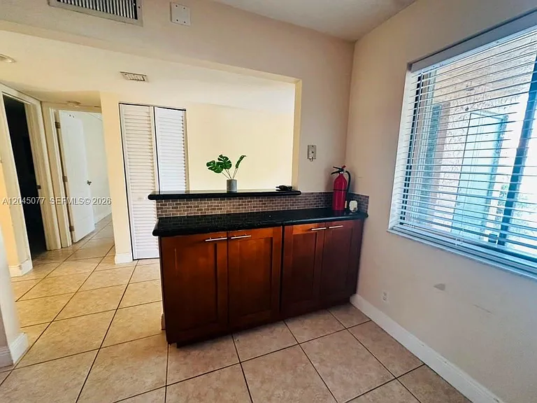 197 Lakeview Dr #105 — Photo 10