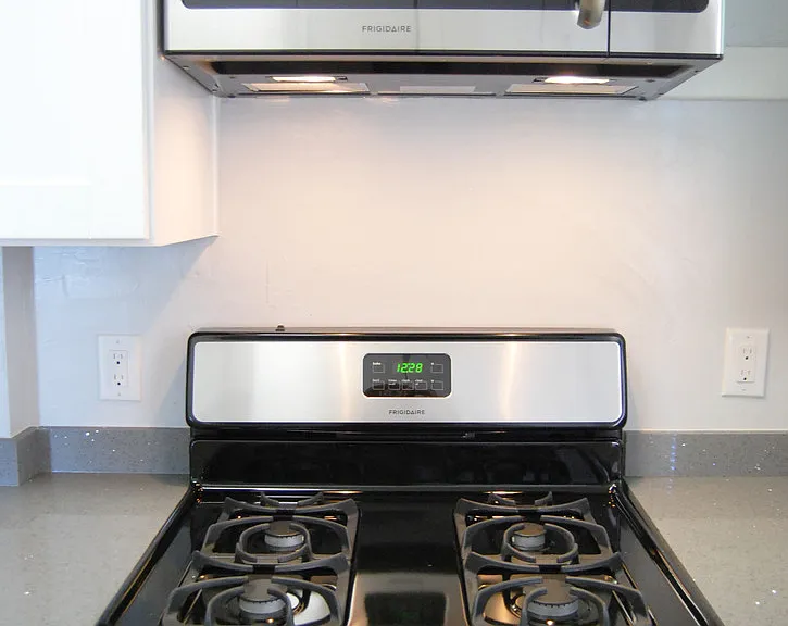 3817 E Livingston Dr — Photo 40