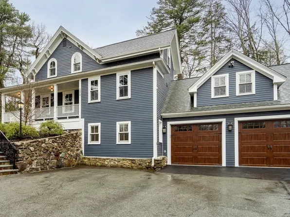 1475 Canton Ave, Milton, MA 02186