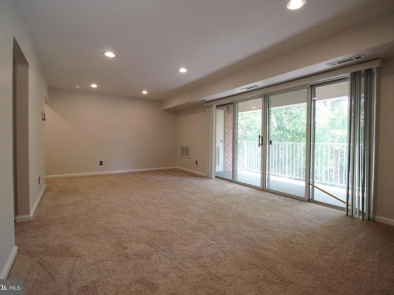 2833 Kalmia Lee Ct #302 — Photo 10