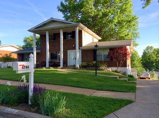 4746 Hedgemont Dr, Saint Louis, MO