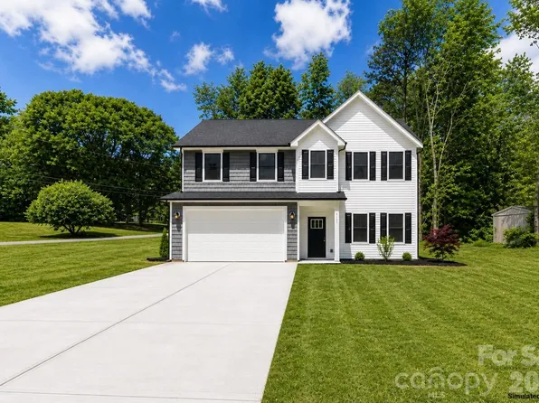 4147 2nd St NE, Hickory, NC 28601