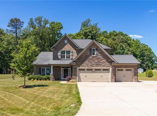 5009 Labella Ct, Kernersville, NC 27284