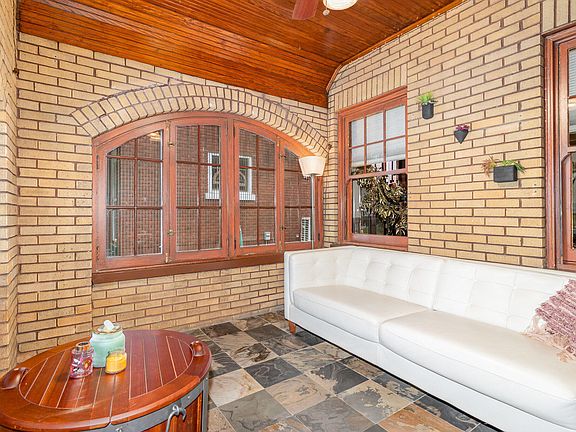 5th image of 840 Alhambra Ct