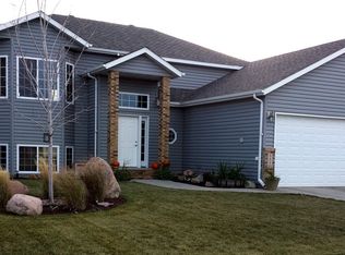 919 35th Ave W, West Fargo, ND 58078