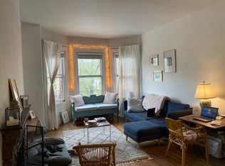 220 Commonwealth Ave #8, Boston, MA 02116