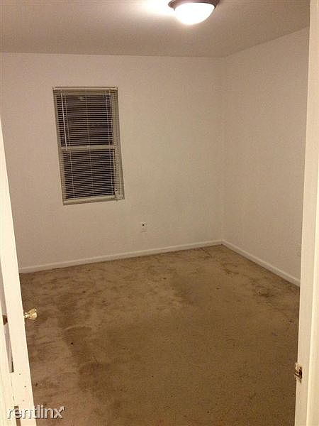 1428 Eastern BR