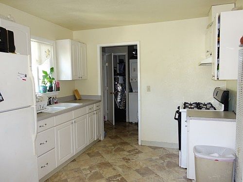 4th image of 330 C St