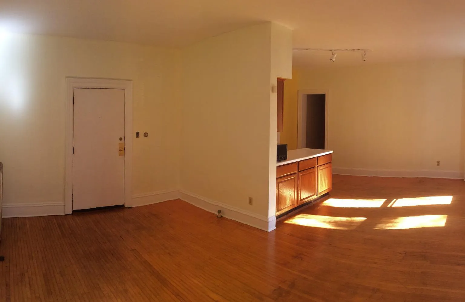 309 N Livingston St — Photo 3