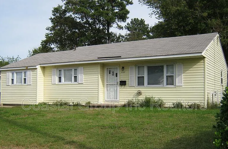 1632 Janke Rd — Photo 1