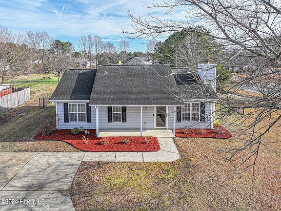 3rd image of 2065 Longview Drive