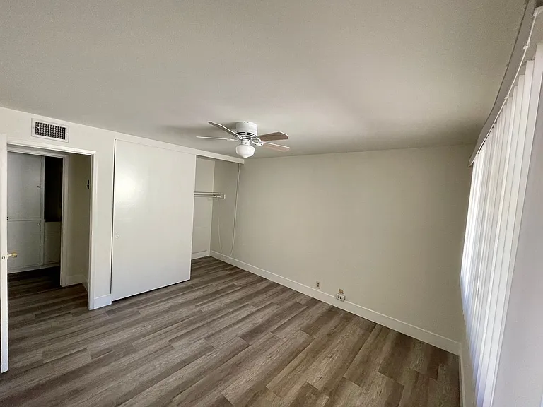 17854 Linda Dr — Photo 15