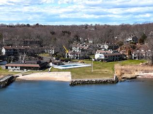 1 Harbour Vlg #D, Branford, CT 06405