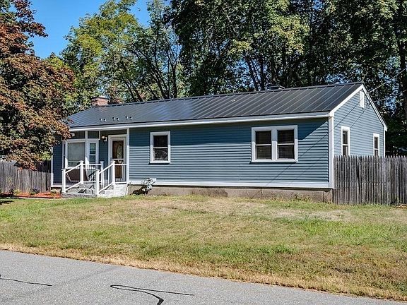 3rd image of 42 Lannon Ave