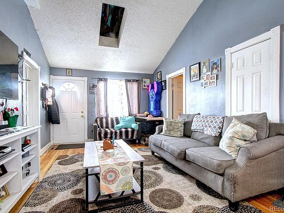 5th image of 1529 Xenia St