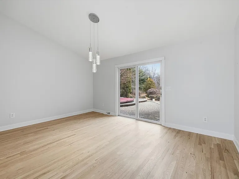 3616 Magnolia Dr — Photo 10