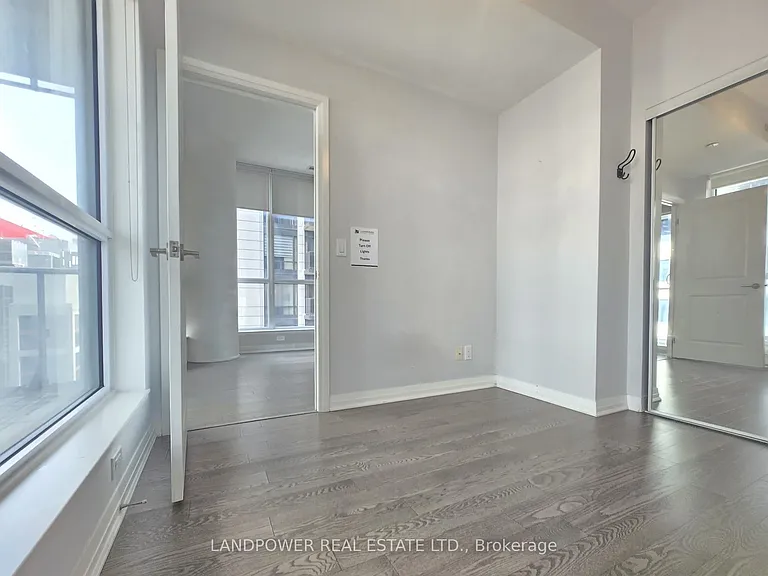 8 Mercer St #1405 — Photo 10
